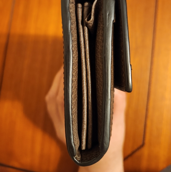 Authentic Gucci Wallet - Picture 13 of 13